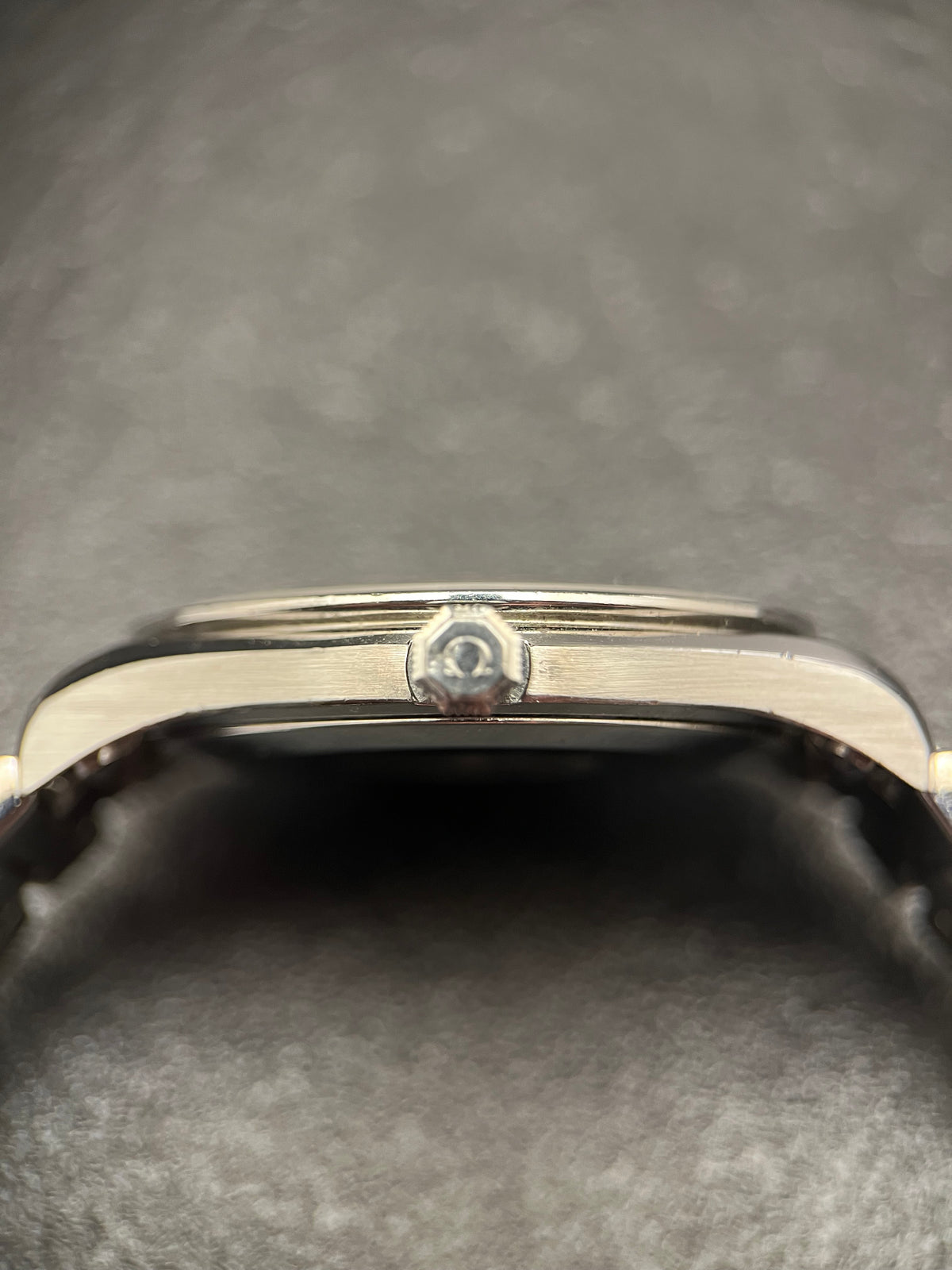 E. Omega Classique Date