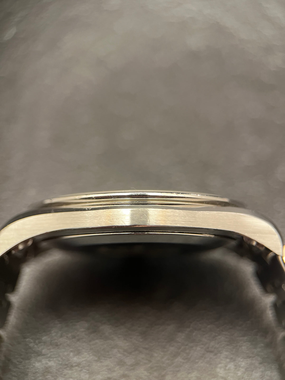 E. Omega Classique Date
