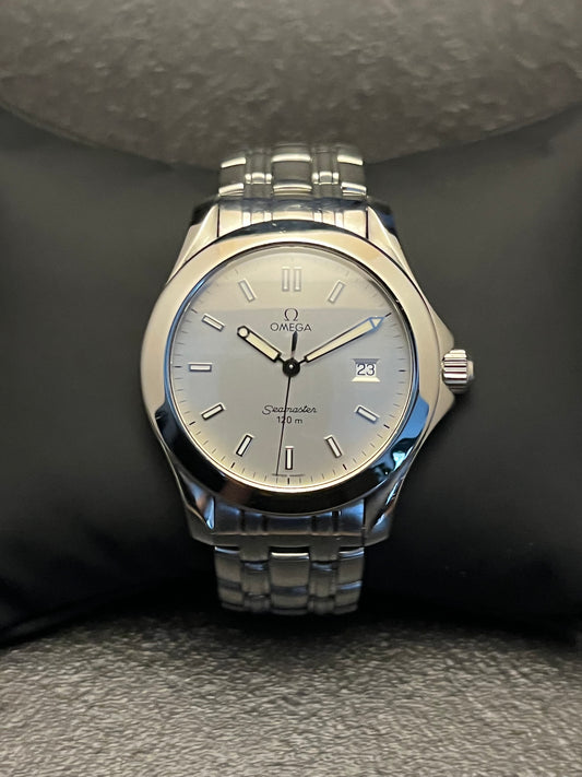 H. Omega Seamaster 120M